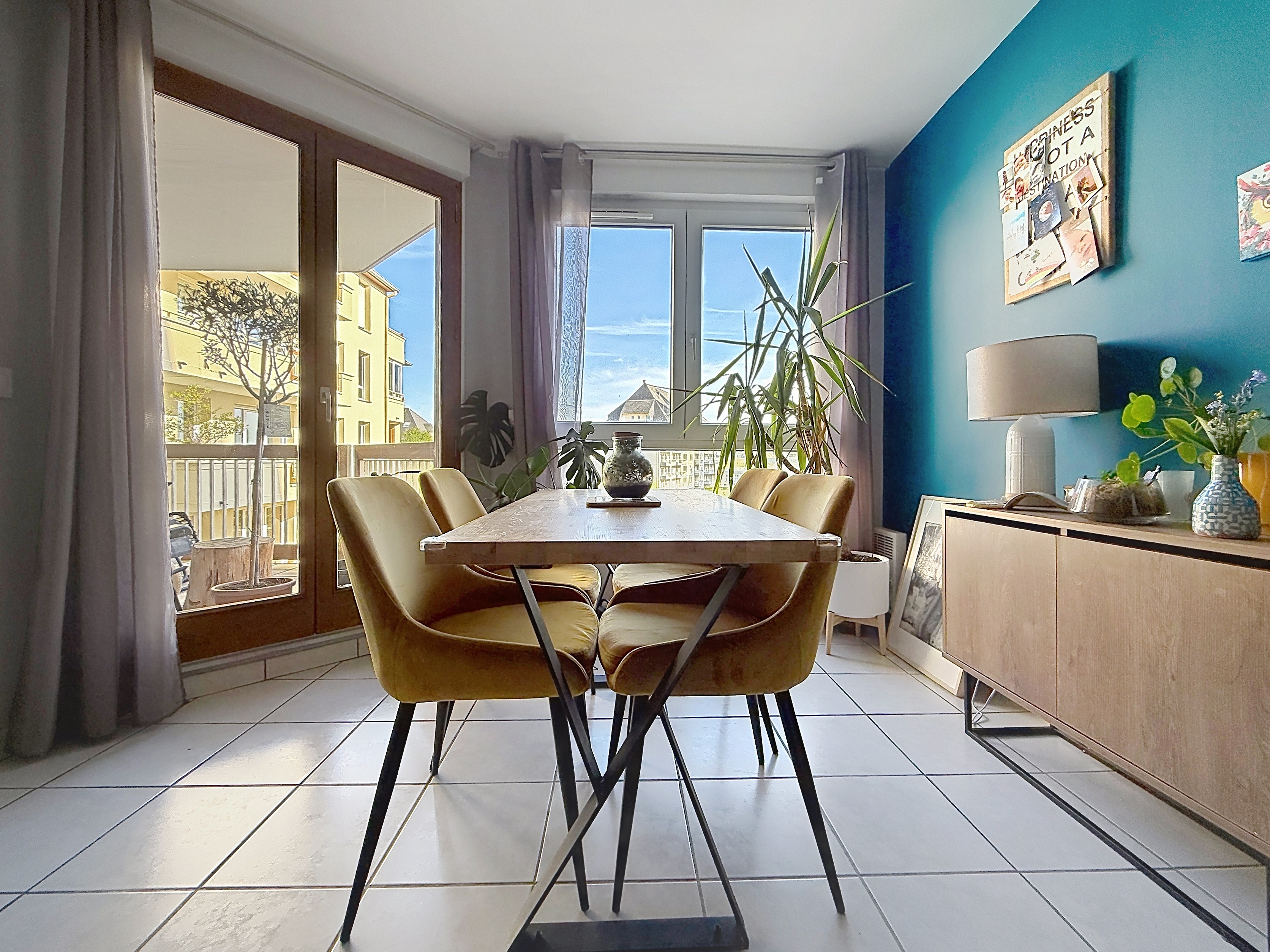 APPARTEMENT QUARTIER ST GILLES/PIGACIERE 3 PIECES 2 CHAMBRES - TERRASSE