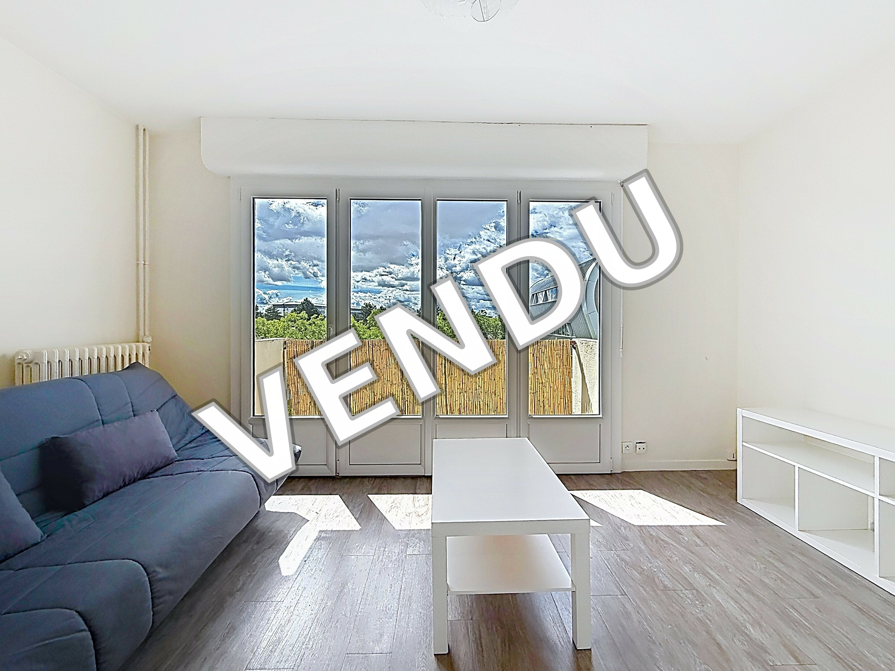 EXCLUSIVITE A CAEN - STUDIO - BALCON - ASCENSEUR - BON ETAT
